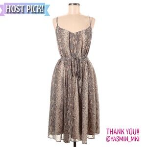 Banana Republic Elegant Snakeskin Printed Chiffon Lined Dress with Self Tie Sz S